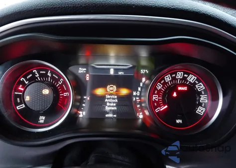 2018 Dodge Challenger Sxt z USA, uszkodzony, nr VIN 2C3CDZAG3JH199516